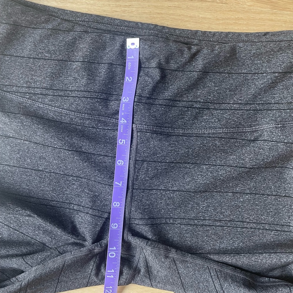 Prana Gray Leggings Size XL in Excellent Condition - Picture 14 of 14